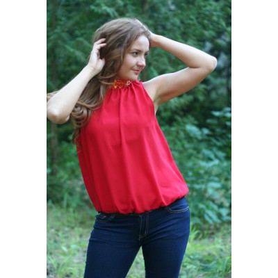 Embroidered blouse "Romance" red